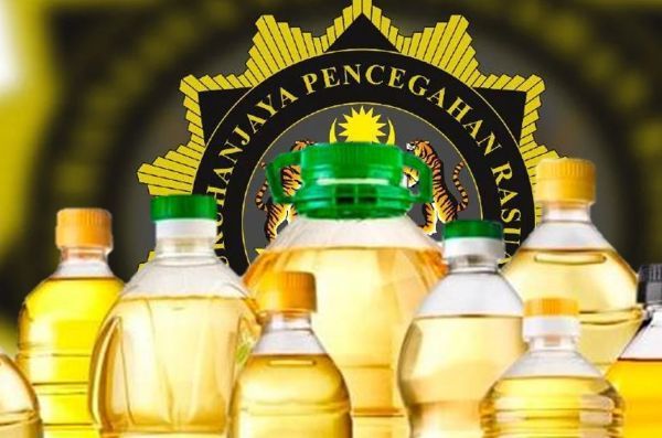 Minyak Masak Bersubsidi: Pegawai Kementerian Didakwa ‘lebih Belanja ...